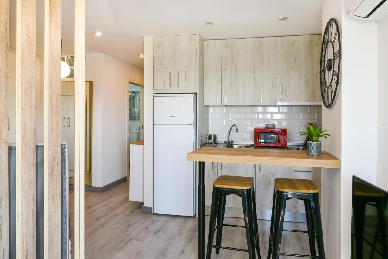 Apartamento a un paso del mar Málaga Esterno foto